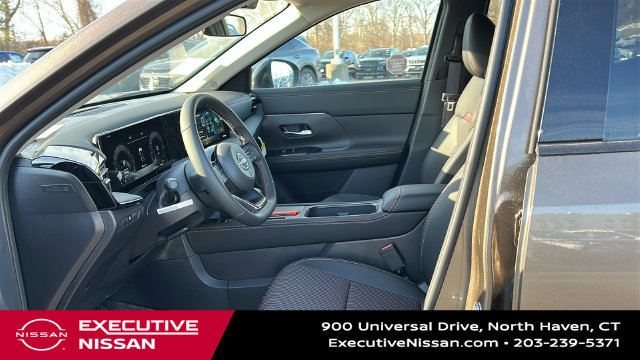 New 2026 Nissan Kicks SR w/ Cold Weather Package AWD/4WD image 9