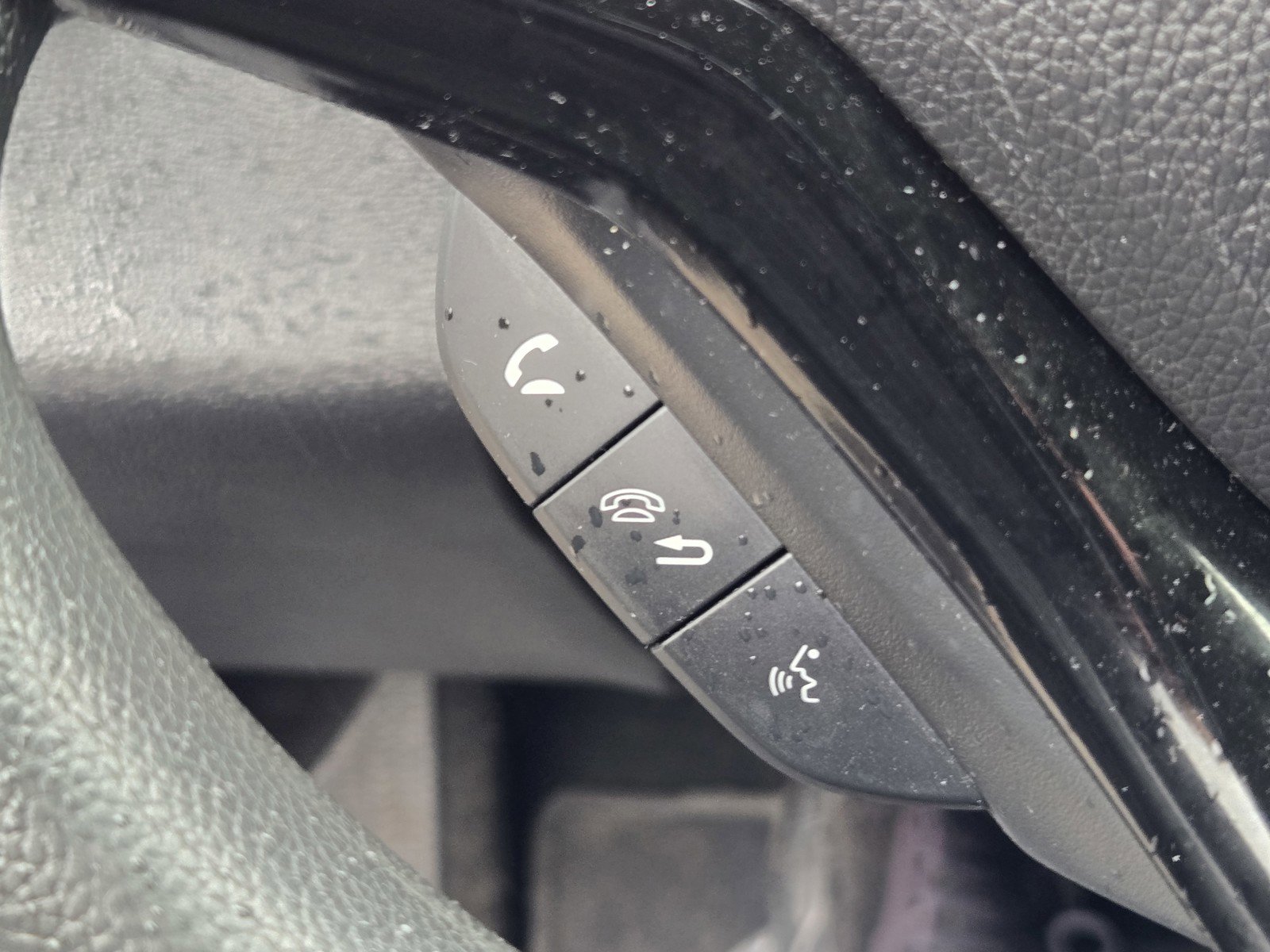 Used 2018 Honda HR-V LX image 23
