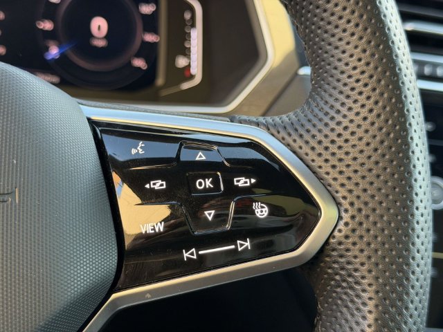 Certified 2023 Volkswagen Tiguan SEL R-Line AWD/4WD image 23