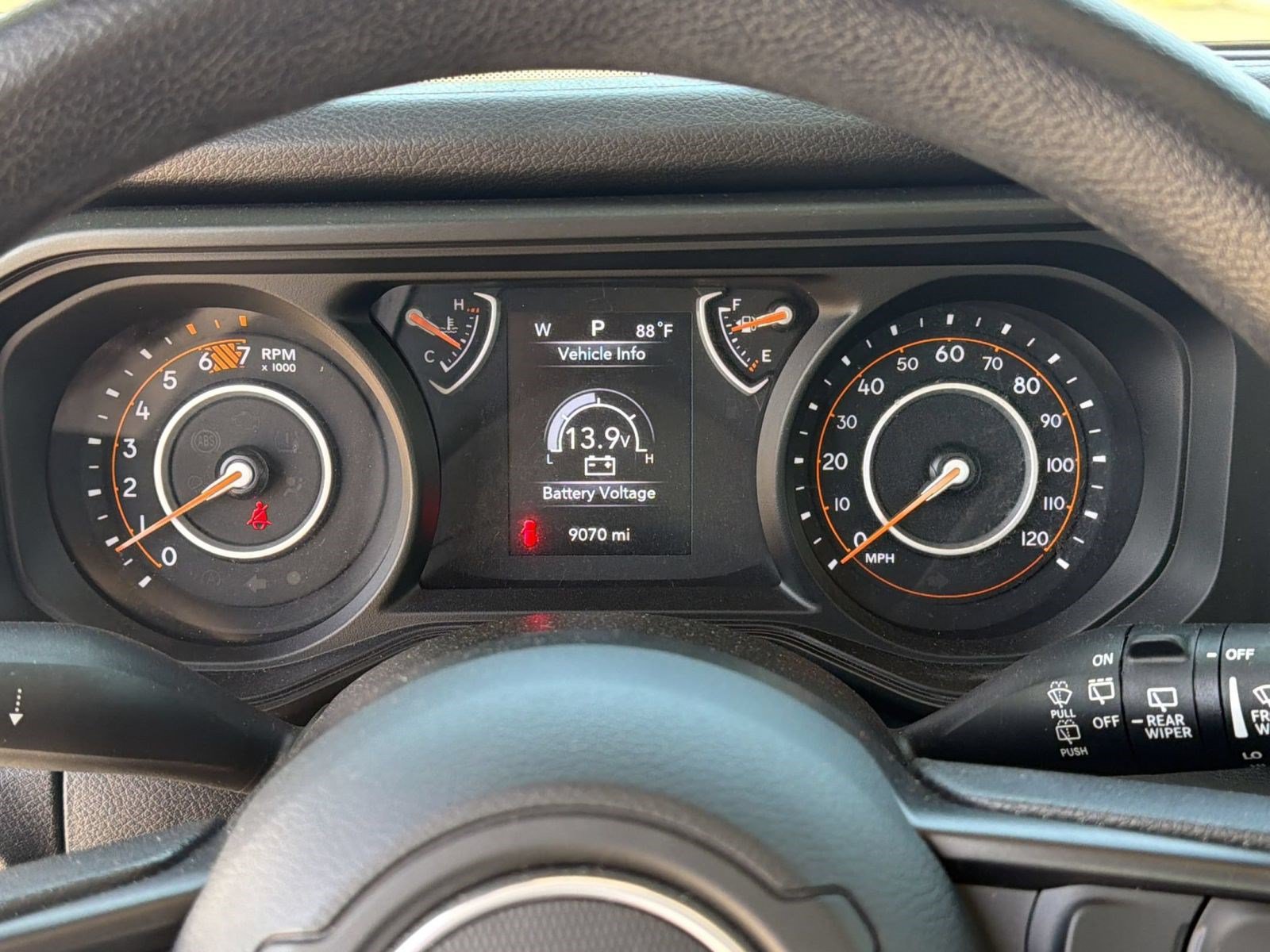 Used 2025 Jeep Wrangler Sport AWD/4WD image 19
