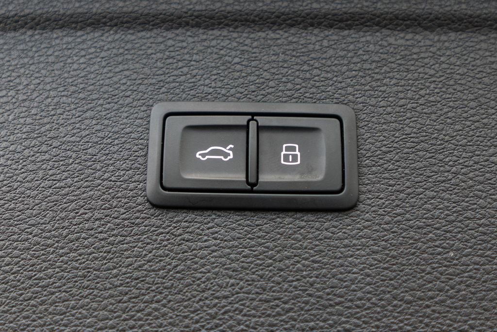 Used 2024 Audi Q5 2.0T Premium Plus AWD/4WD image 38