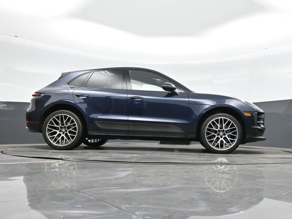 Certified 2020 Porsche Macan S AWD/4WD image 39