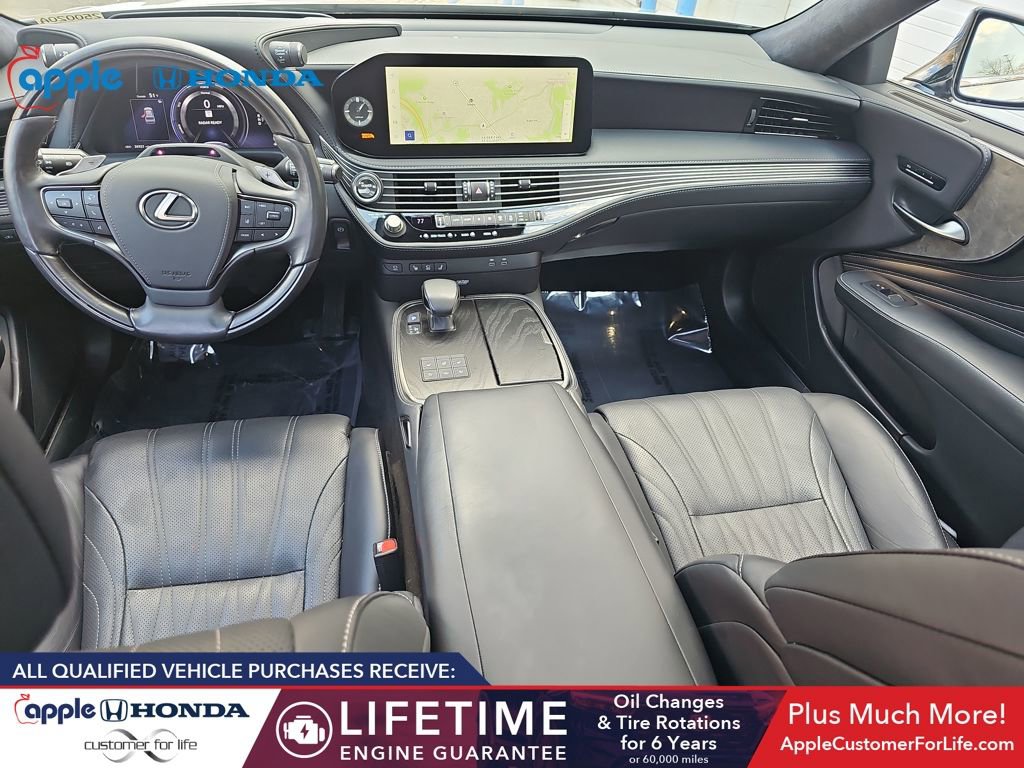 Used 2023 Lexus LS 500h AWD w/ Luxury Package image 18