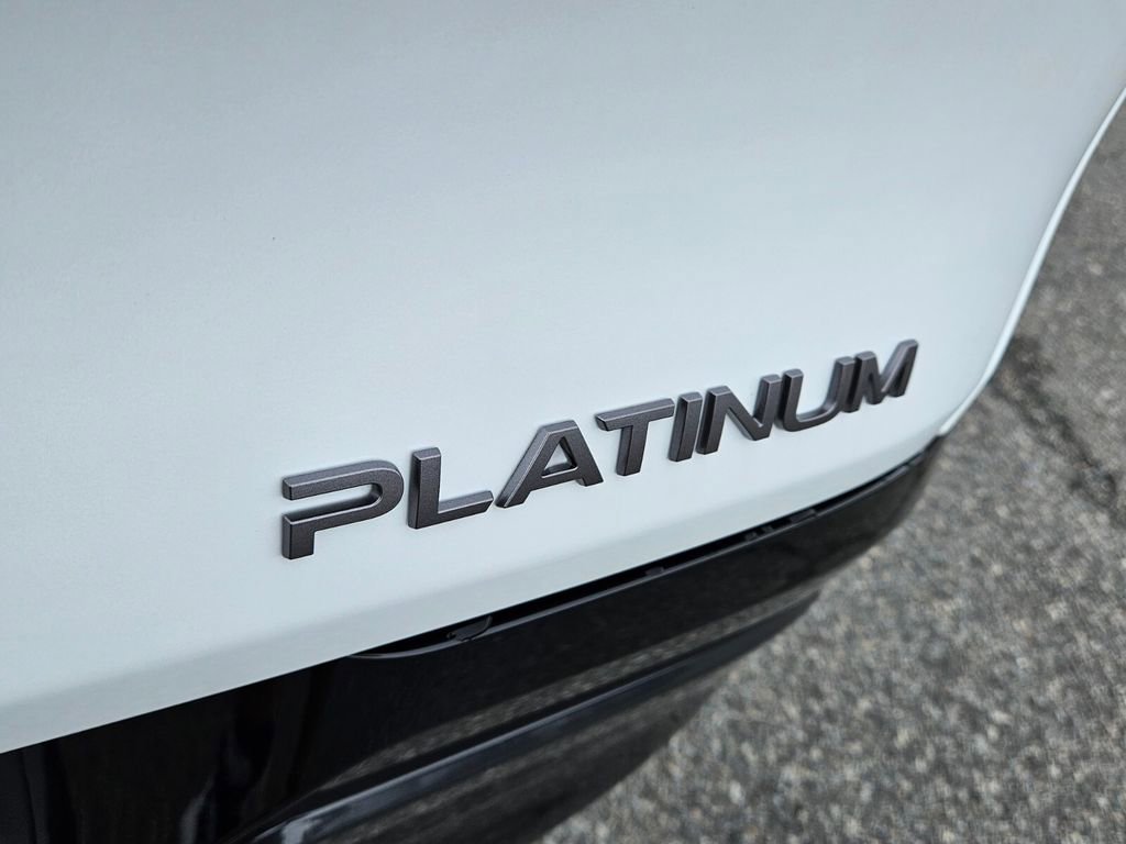 New 2025 Nissan Murano Platinum w/ Cargo Package image 9