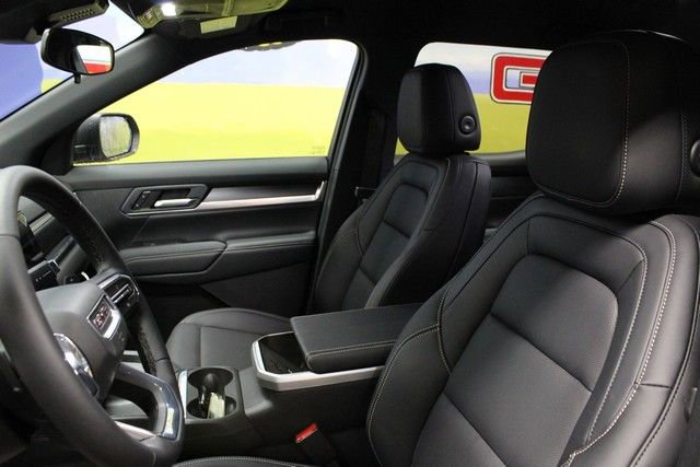 New 2026 GMC Terrain Elevation image 18