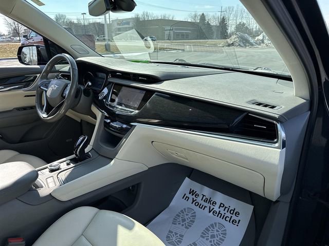Certified 2022 Cadillac XT6 Premium Luxury image 30