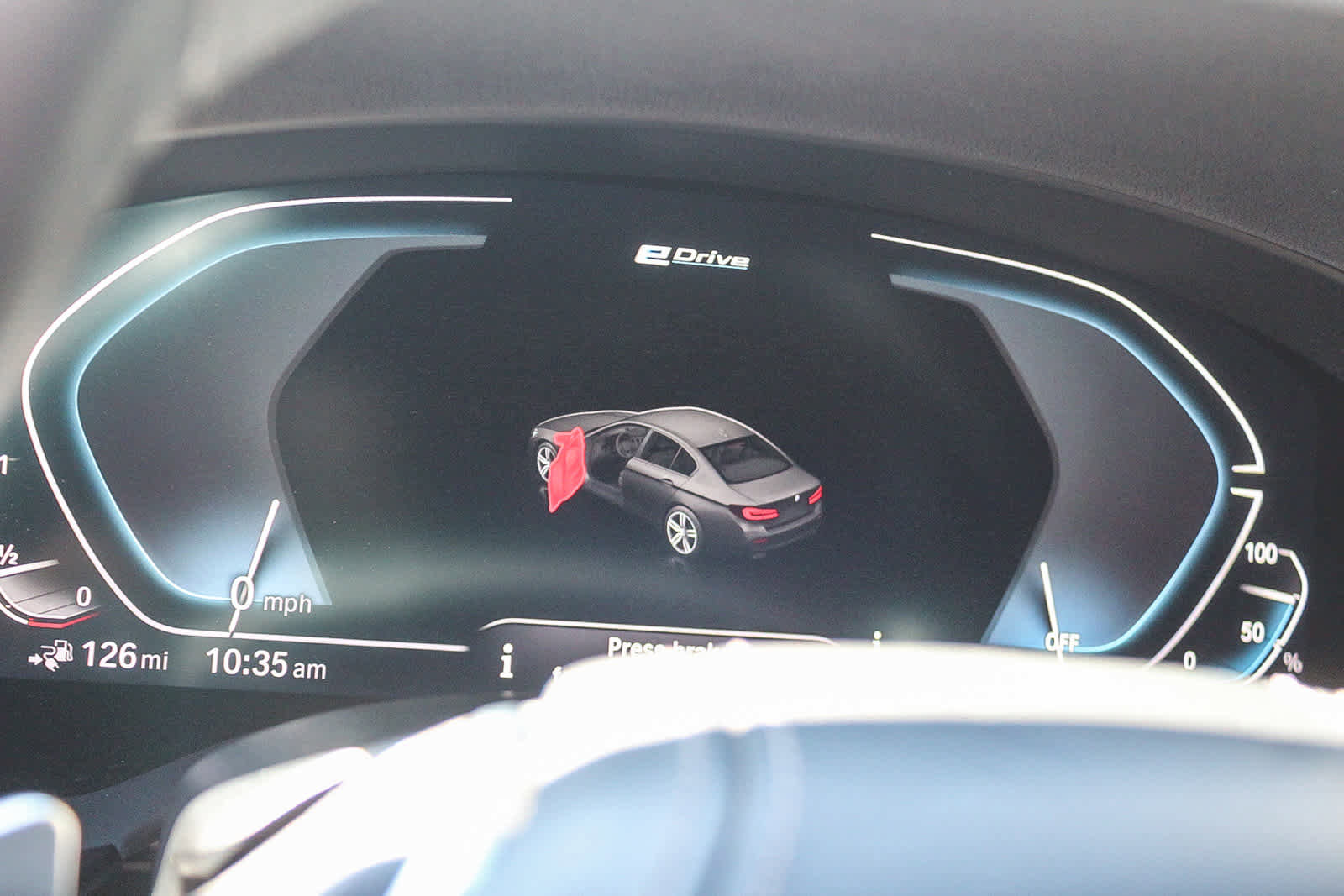 Certified 2023 BMW 530e RWD image 23