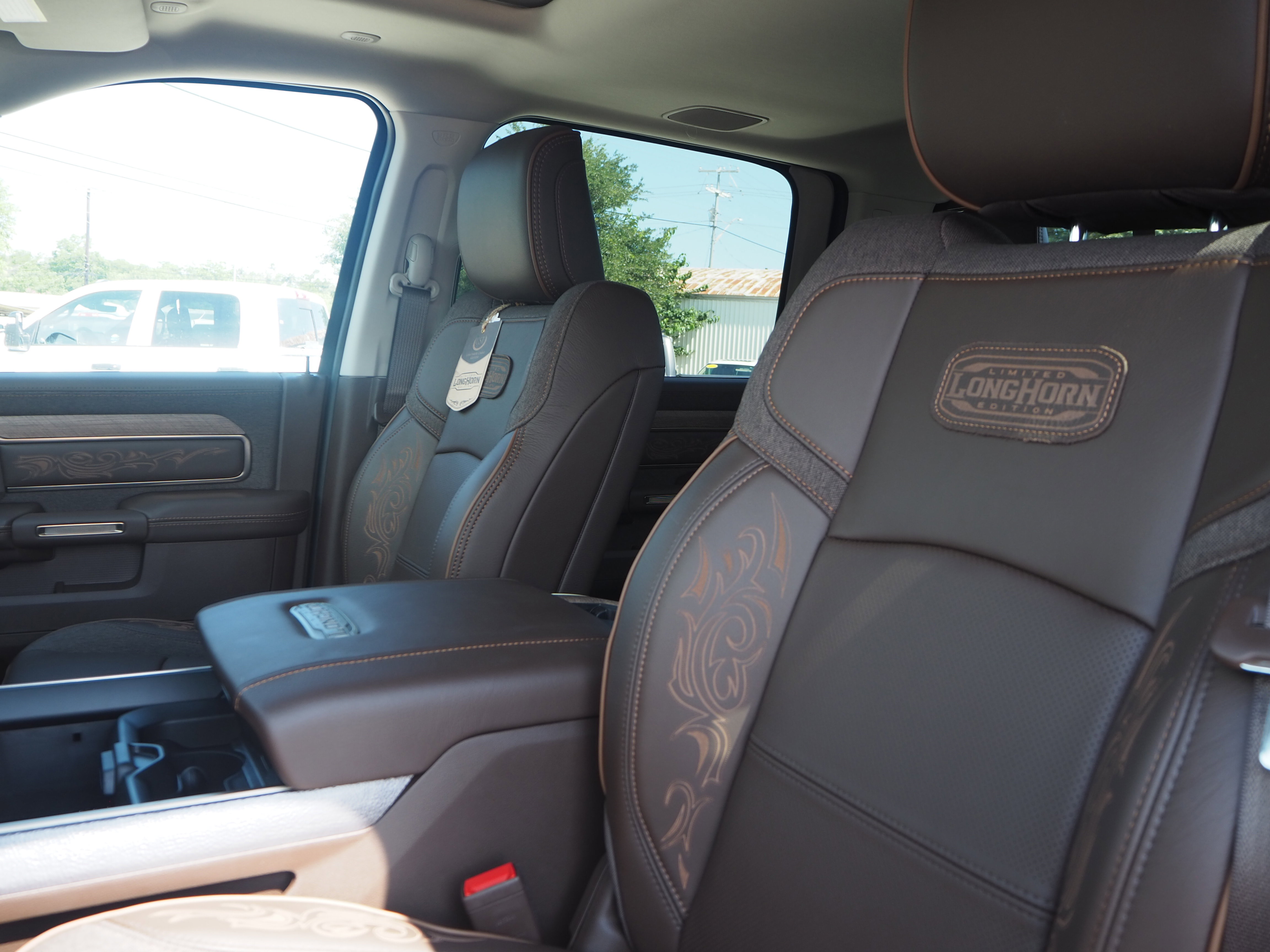 New 2025 RAM 2500 Limited AWD/4WD image 11