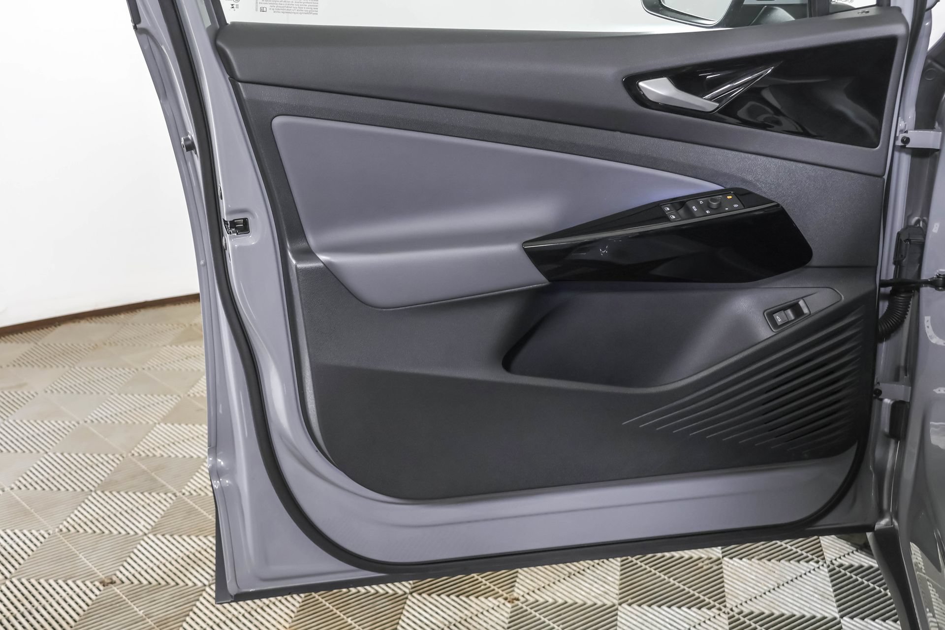 Certified 2022 Volkswagen ID.4 Pro S RWD image 35
