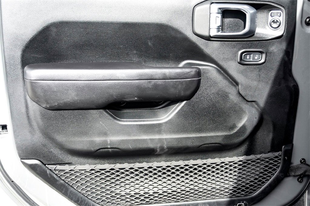 Used 2019 Jeep Wrangler Unlimited Rubicon image 11