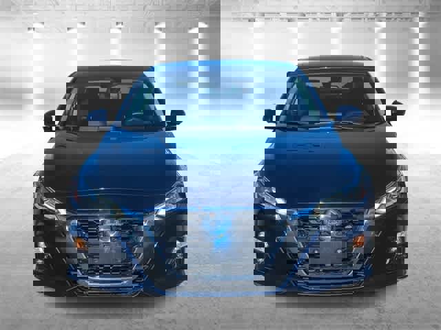 Used 2022 Nissan Altima 2.5 Platinum image 3