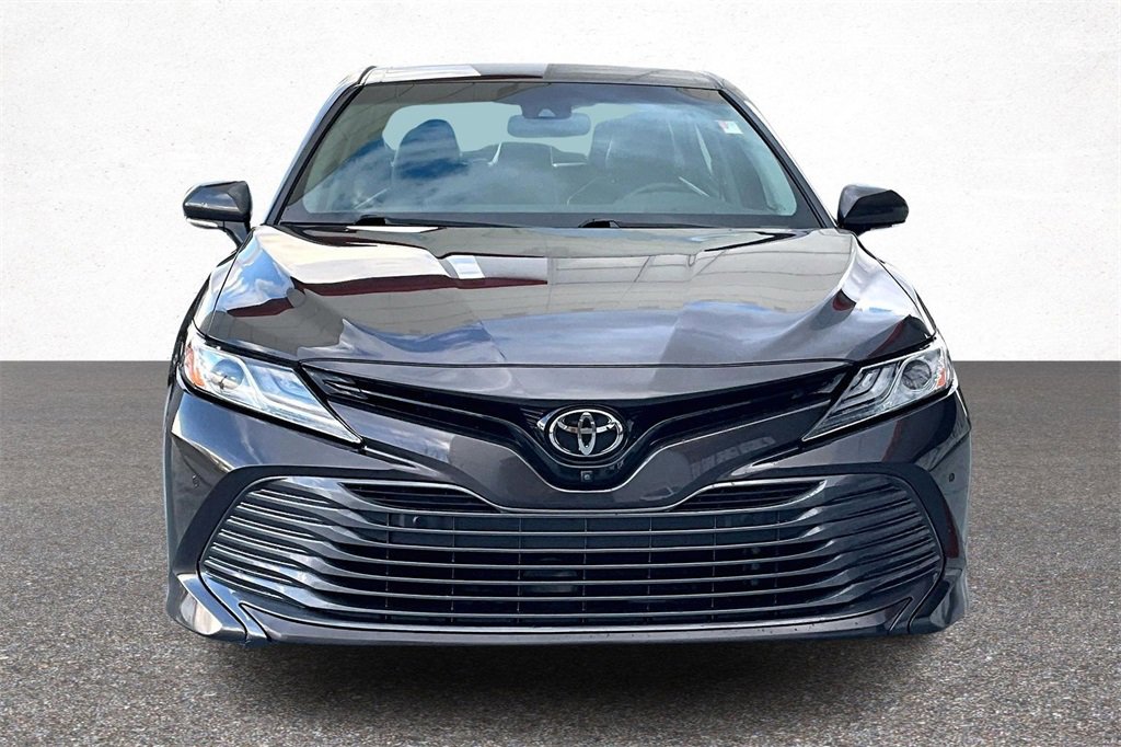Certified 2018 Toyota Camry XLE video 3