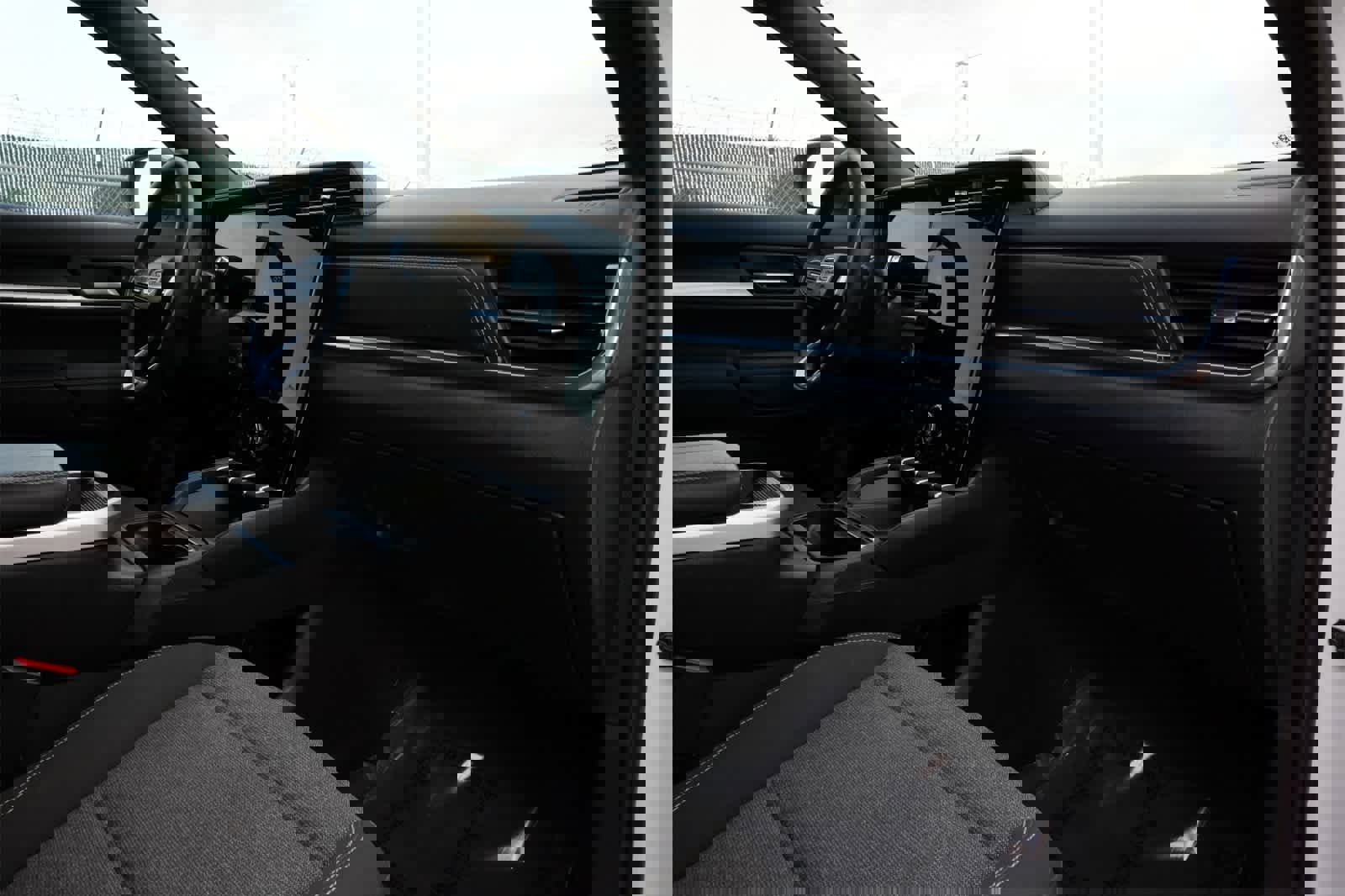 Used 2025 GMC Terrain Elevation image 23