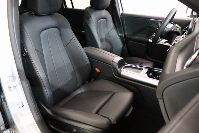 Certified 2025 Mercedes-Benz GLA 250 4MATIC image 19