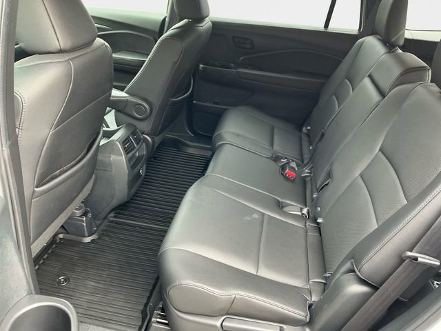 Used 2023 Honda Passport EX-L image 15