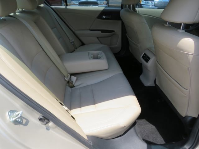 Used 2015 Honda Accord EX-L image 36