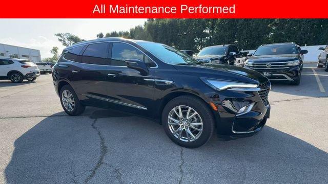 Used 2023 Buick Enclave Premium w/ Experience Buick Package FWD image 2