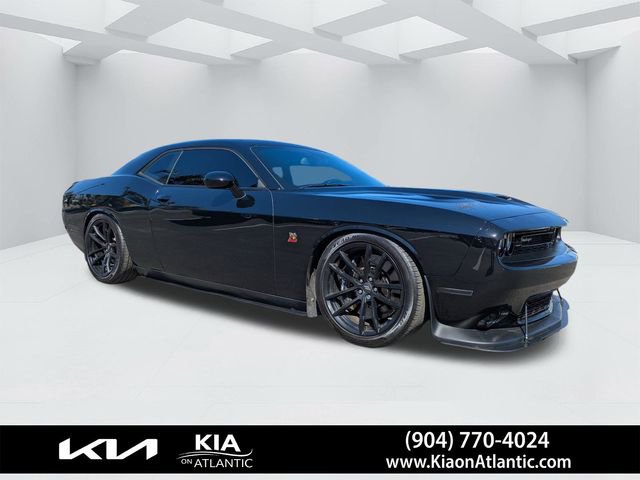 Used 2022 Dodge Challenger R/T Scat Pack w/ Dynamics Package image 2