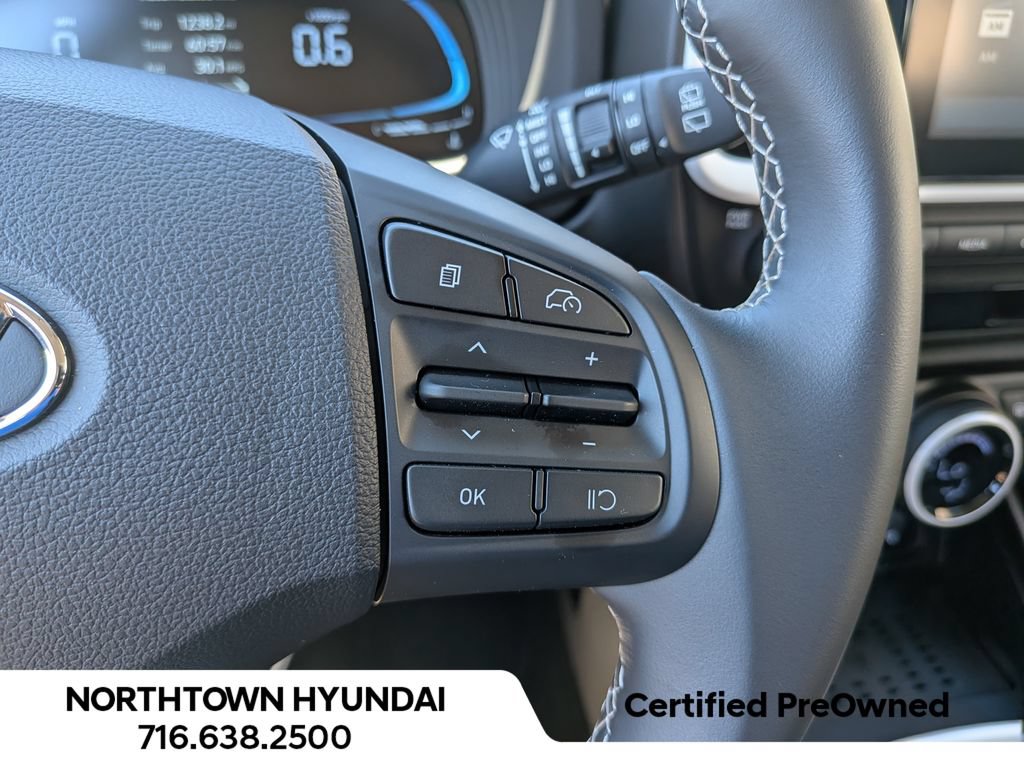 Certified 2026 Hyundai Venue SEL FWD image 25