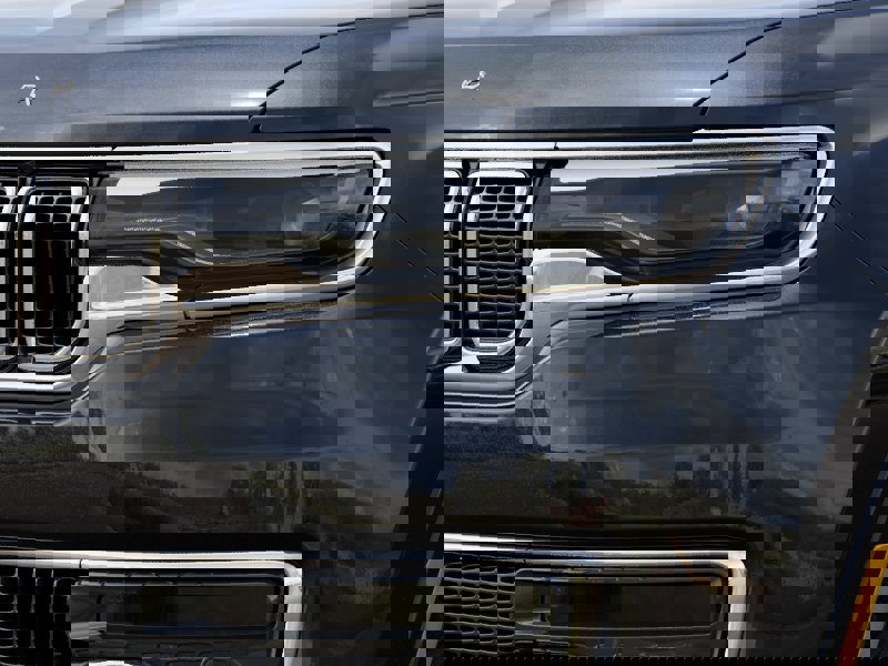 New 2025 Jeep Wagoneer L Series II image 19