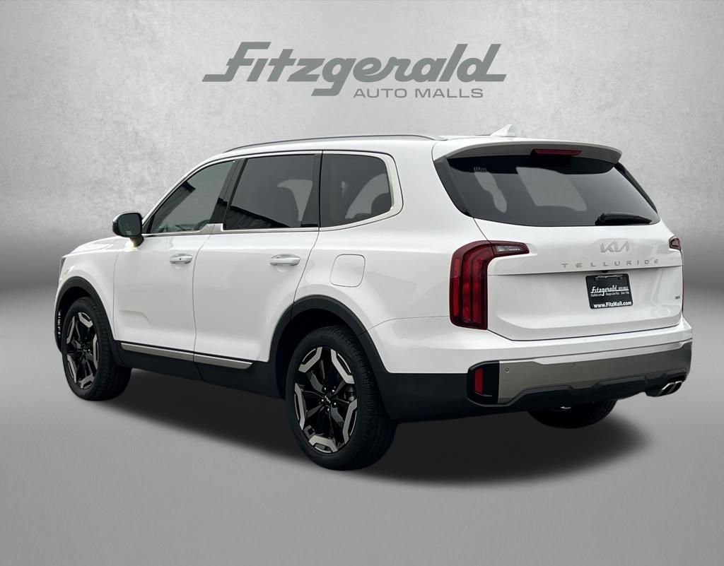 Used 2025 Kia Telluride S image 8