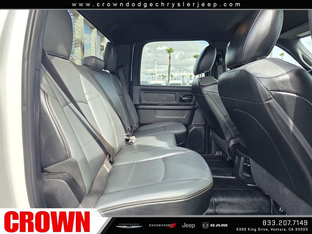 Used 2021 RAM 5500 Tradesman w/ Chrome Appearance Group AWD/4WD image 24