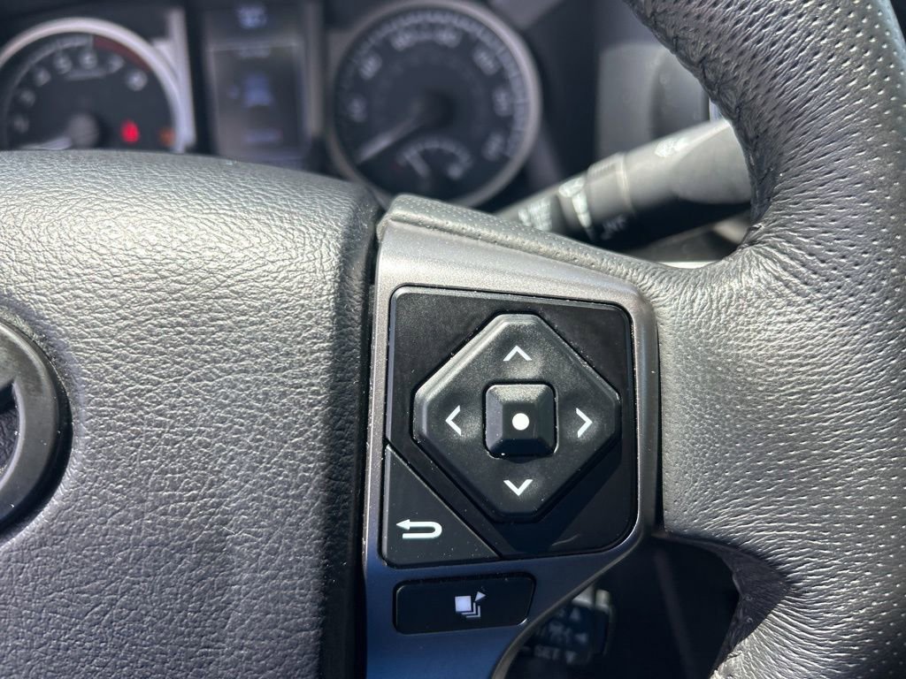 Used 2021 Toyota Tacoma 2WD Double Cab image 37