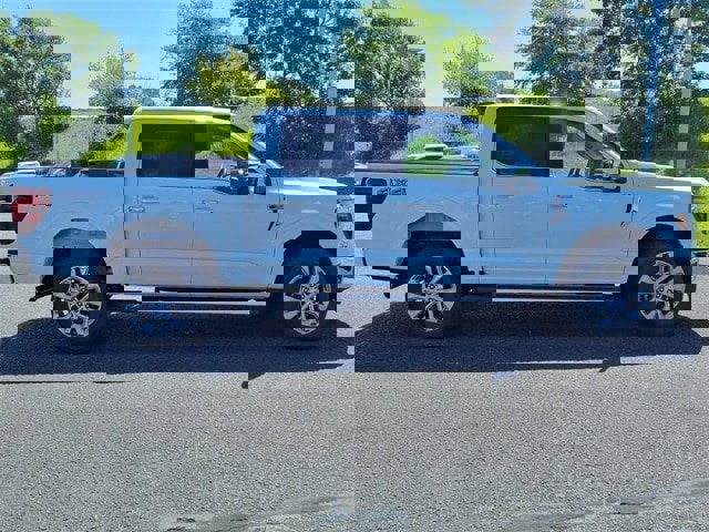 New 2025 Ford F150 Lariat w/ Equipment Group 502A High image 6