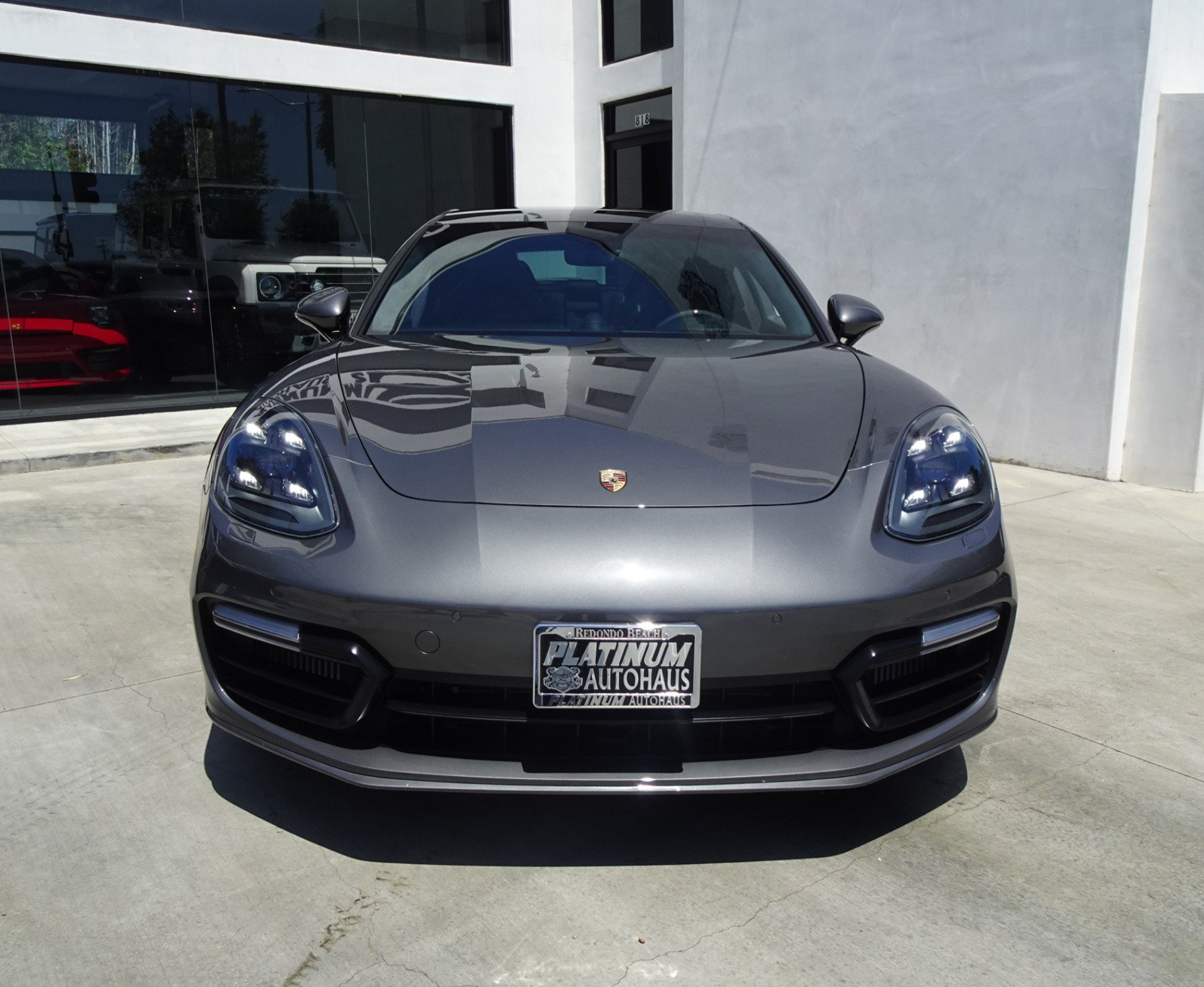 Used 2018 Porsche Panamera Turbo Sport Turismo AWD/4WD image 2