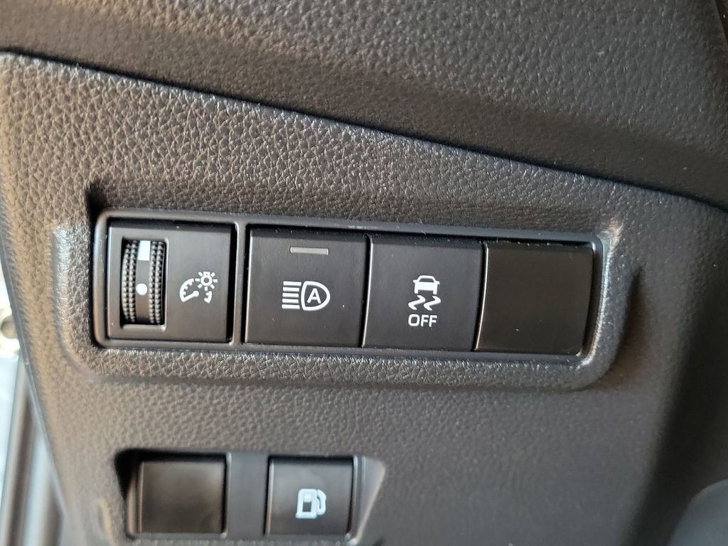 Used 2024 Toyota Corolla Cross SE AWD/4WD image 14