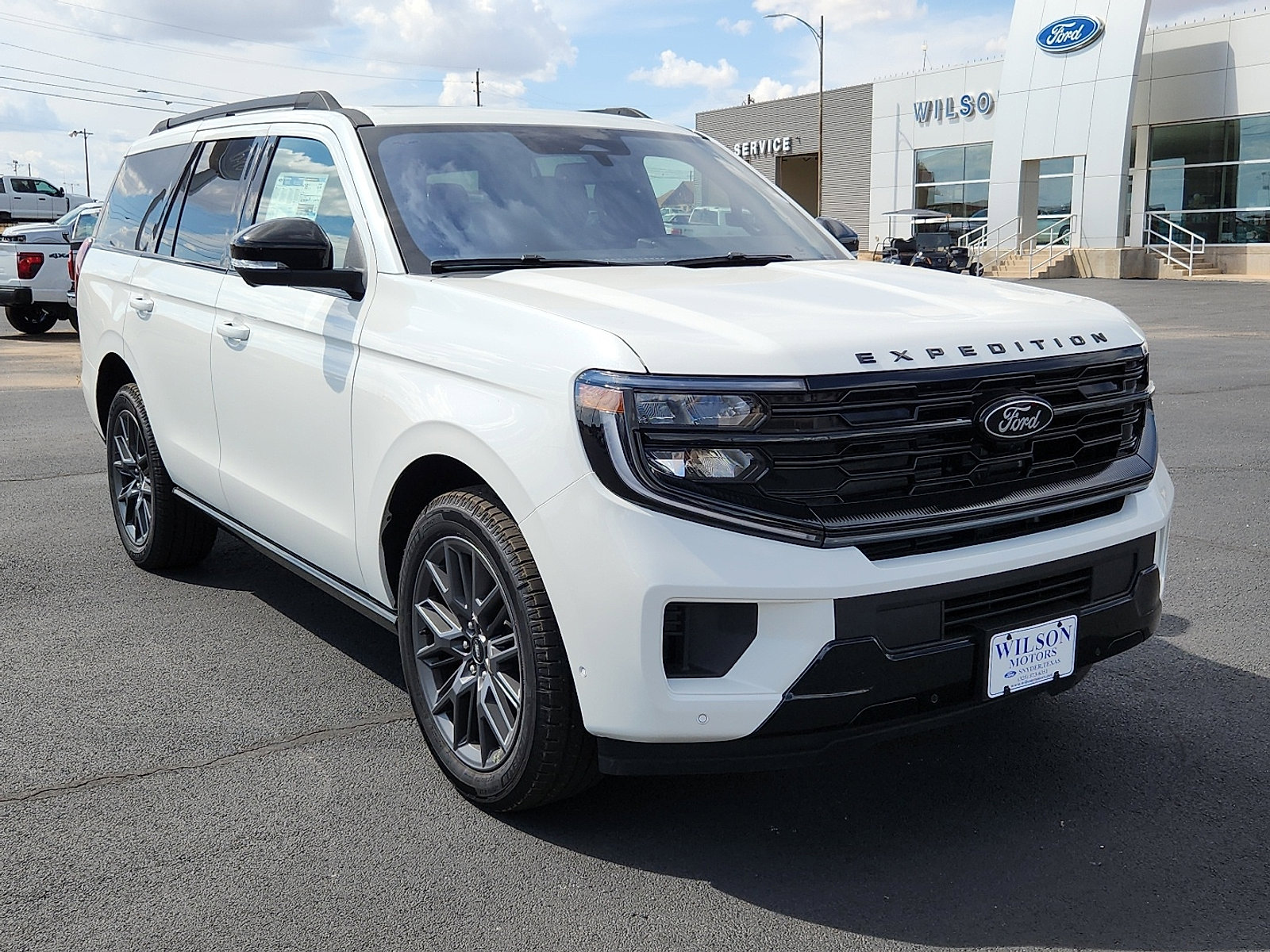 New 2025 Ford Expedition Platinum w/ Stealth Performance Package image 5