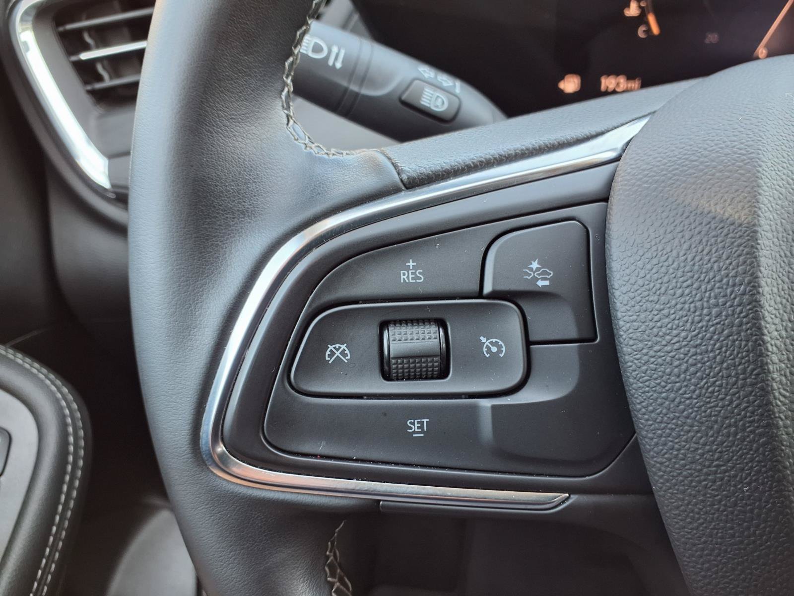 Used 2025 Buick Encore GX Preferred FWD image 14