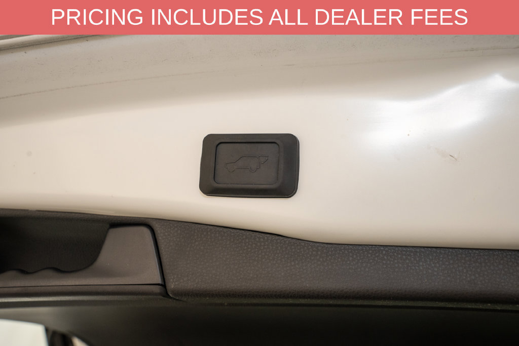 Used 2025 Toyota RAV4 XLE Premium w/ Weather Package AWD/4WD image 6