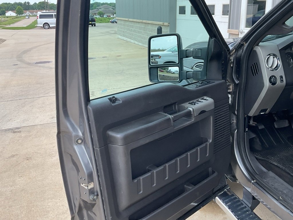 Used 2012 Ford F250 Lariat w/ Chrome Pkg image 7