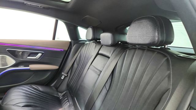Used 2023 Mercedes-Benz EQS 450+ Sedan image 29