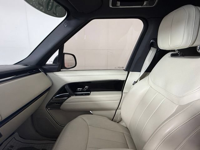 Used 2024 Land Rover Range Rover SE AWD/4WD image 24