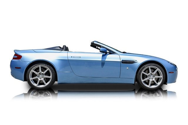 Used 2007 Aston Martin V8 Vantage Roadster RWD image 2