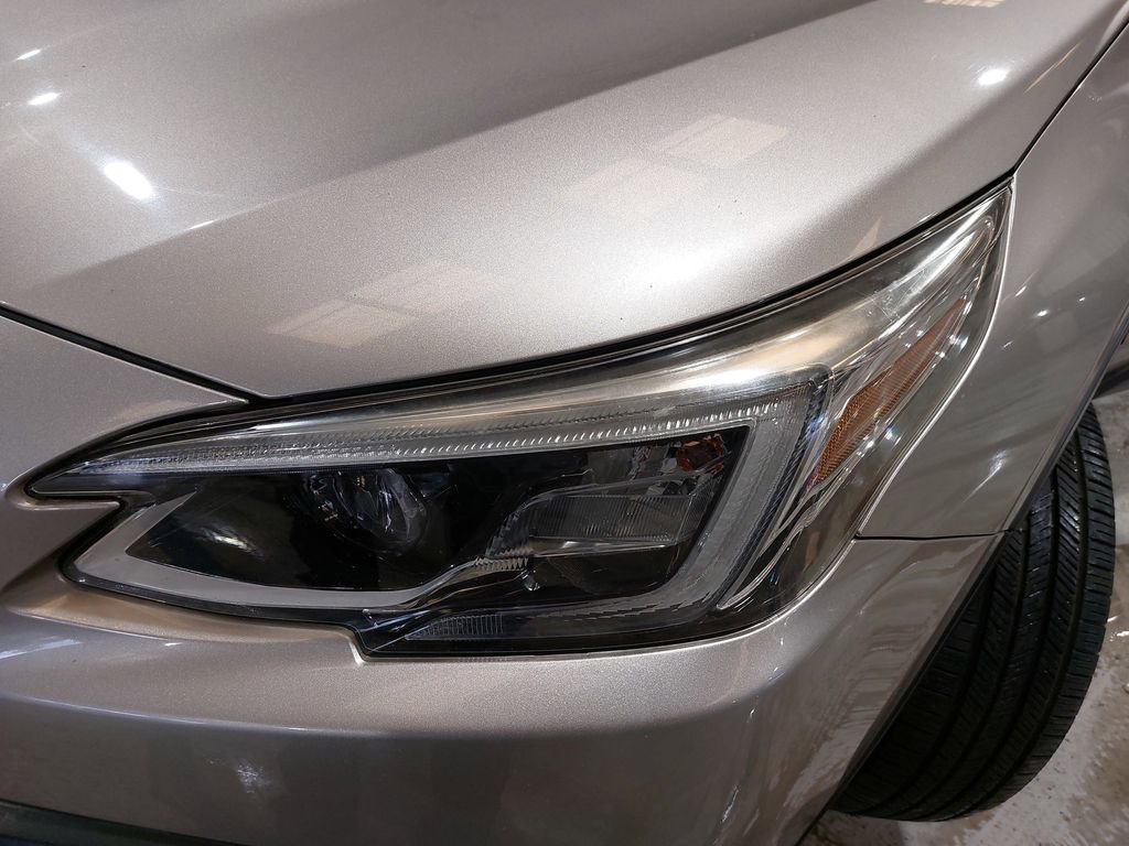 Used 2020 Subaru Outback Limited w/ Popular Package #2 AWD/4WD image 32