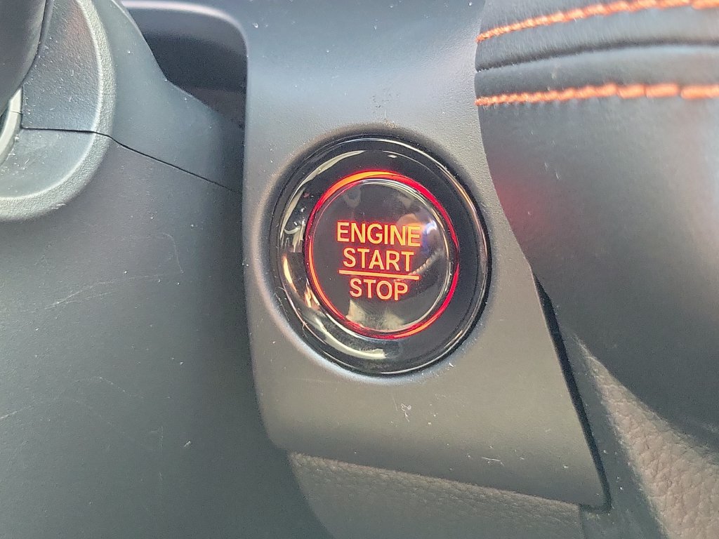 Certified 2025 Honda HR-V Sport image 29