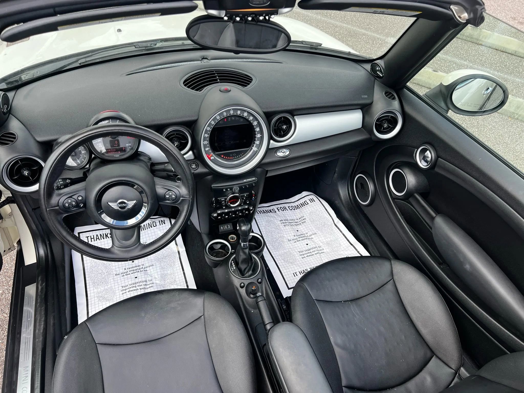 Used 2015 MINI Cooper Convertible image 11