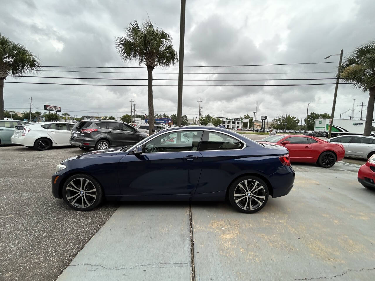 Used 2017 BMW 230i Coupe RWD image 6