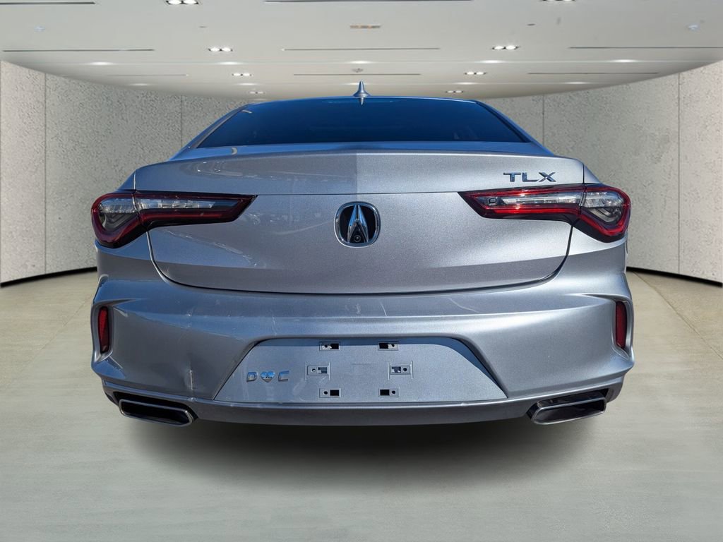 Used 2023 Acura TLX image 4