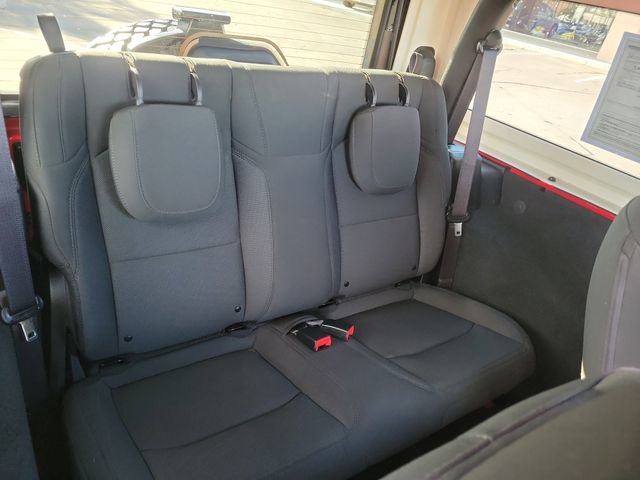 Used 2022 Jeep Wrangler Willys AWD/4WD image 24