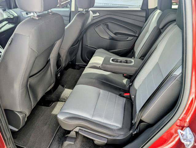 Used 2016 Ford Escape SE FWD image 8