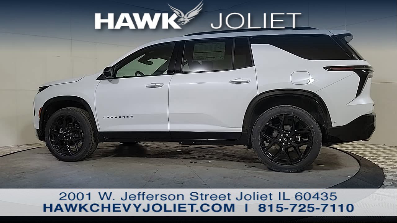 New 2026 Chevrolet Traverse RS w/ LPO, Floor Liner Package FWD image 6