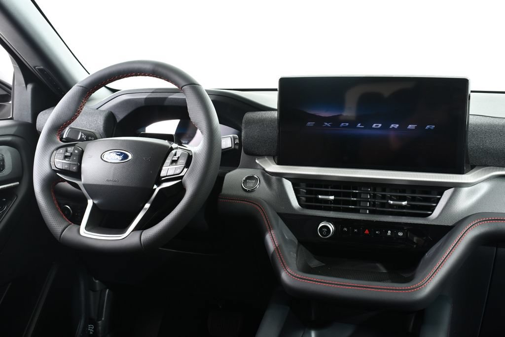 New 2026 Ford Explorer ST-Line w/ ST-Line Street Pack AWD/4WD image 8