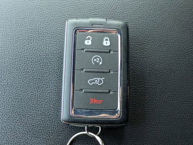 Used 2024 Jeep Grand Cherokee Laredo X w/ Luxury Tech Group I AWD/4WD image 37