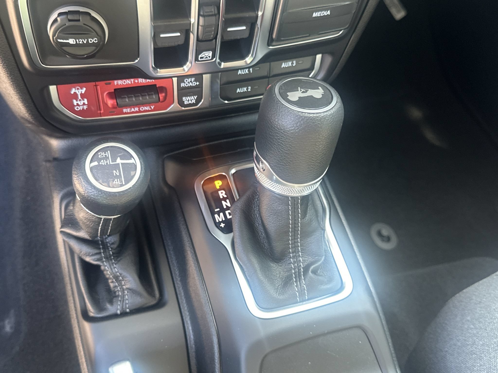 New 2027 Jeep Wrangler Unlimited Rubicon AWD/4WD image 29