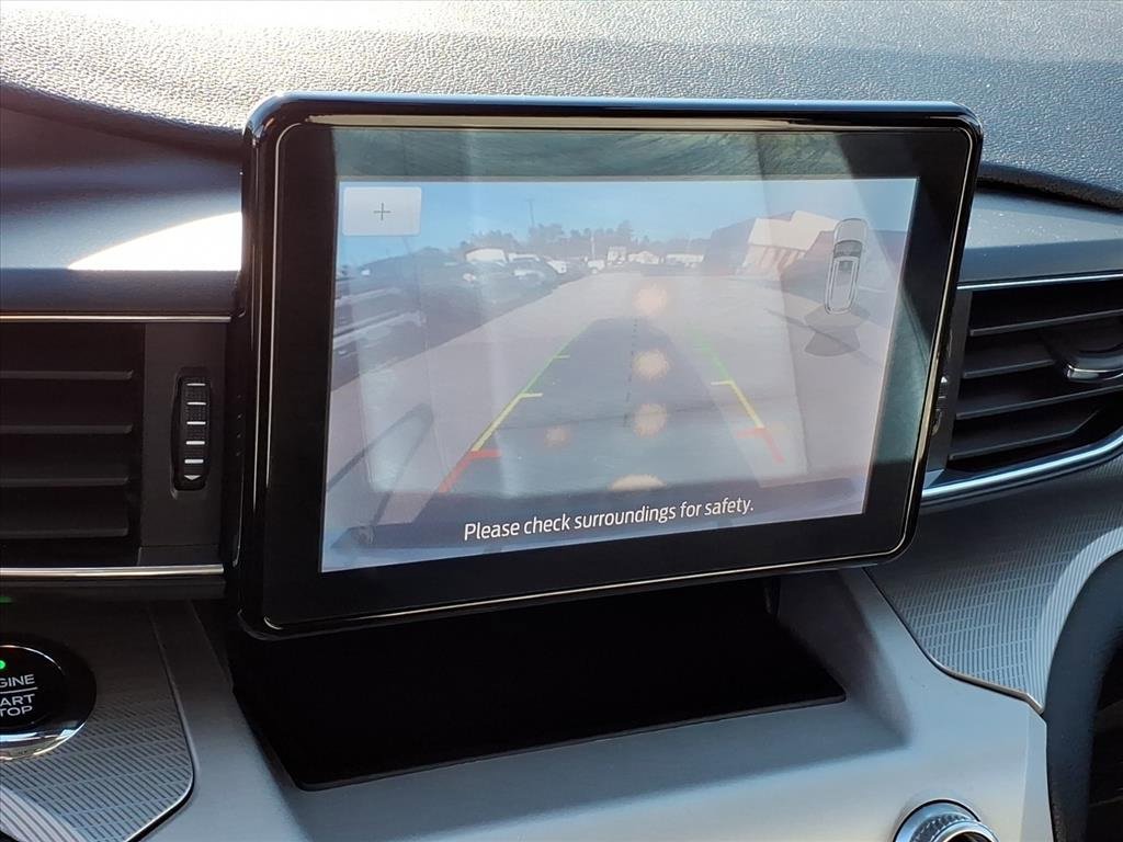 Used 2021 Ford Explorer XLT w/ Equipment Group 202A image 25