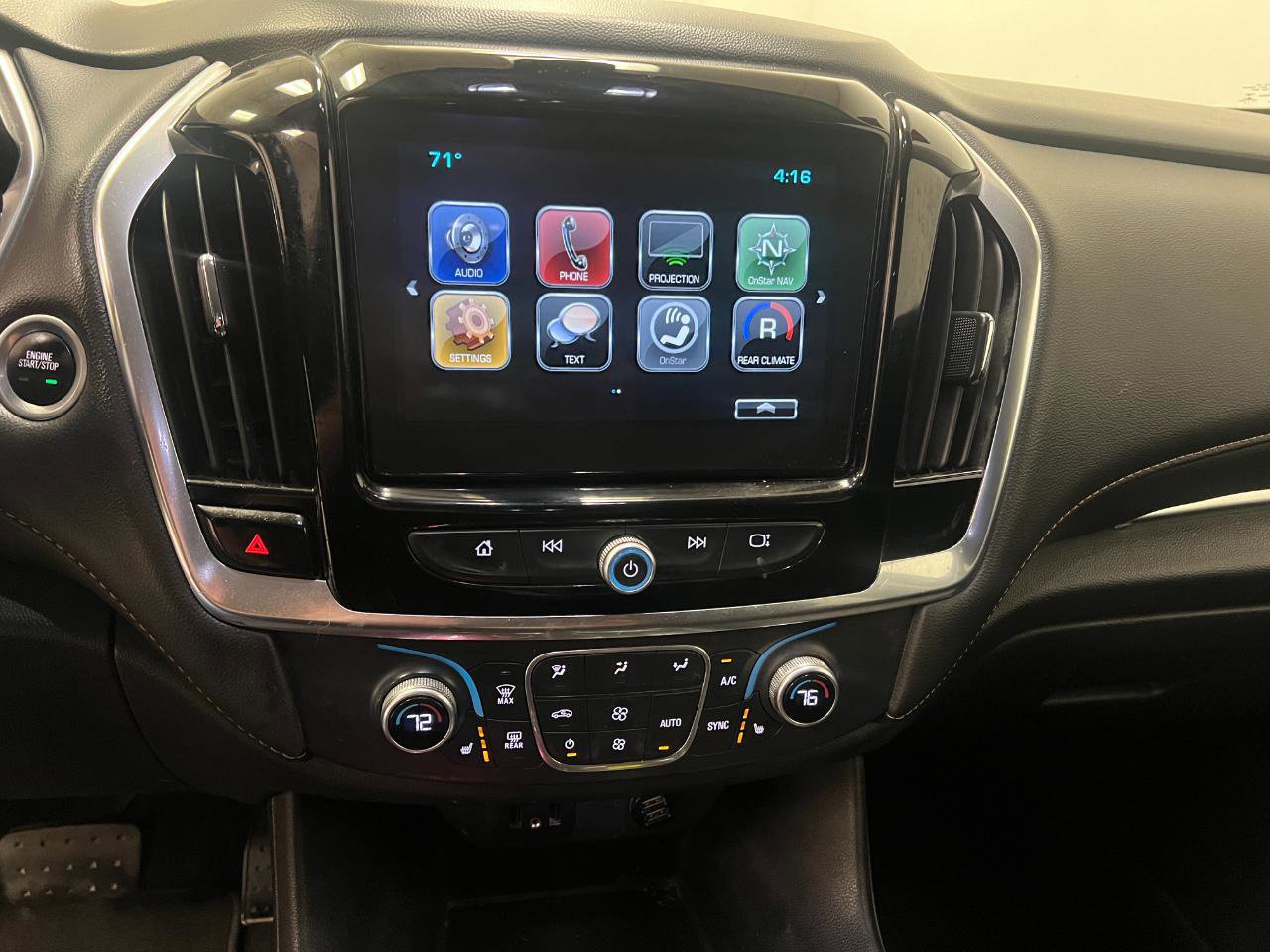 Used 2019 Chevrolet Traverse LT FWD image 42